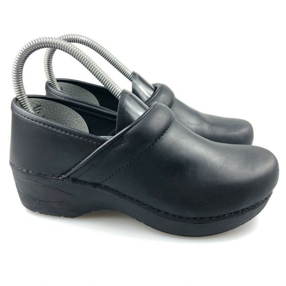 cheap dansko nursing shoes